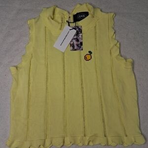 4/20$ Cider Yellow Sleeveless Top with Lemon Embroidery